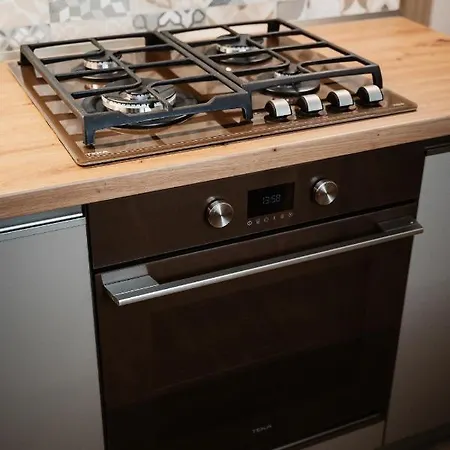 Ah Lomená * Košice