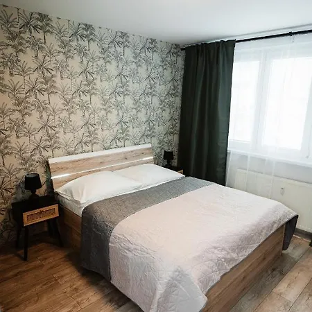 Ah Lomena Apartment